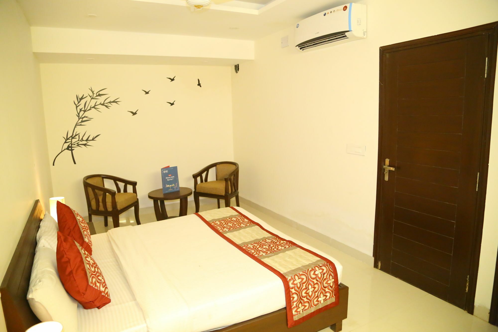 Hotel Oscar Regency Panchkula Zewnętrze zdjęcie