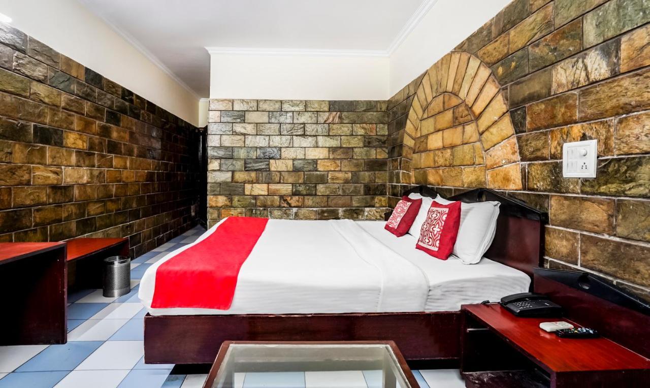 Hotel Oscar Regency Panchkula Zewnętrze zdjęcie