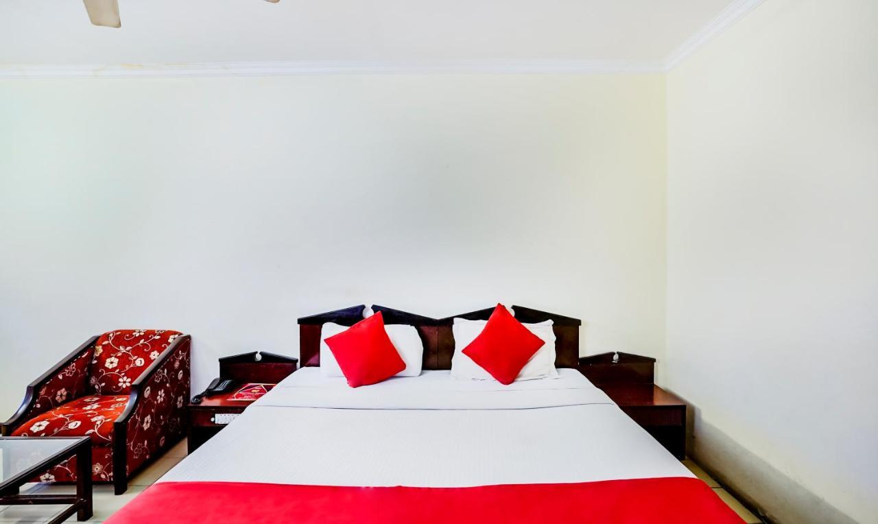 Hotel Oscar Regency Panchkula Zewnętrze zdjęcie