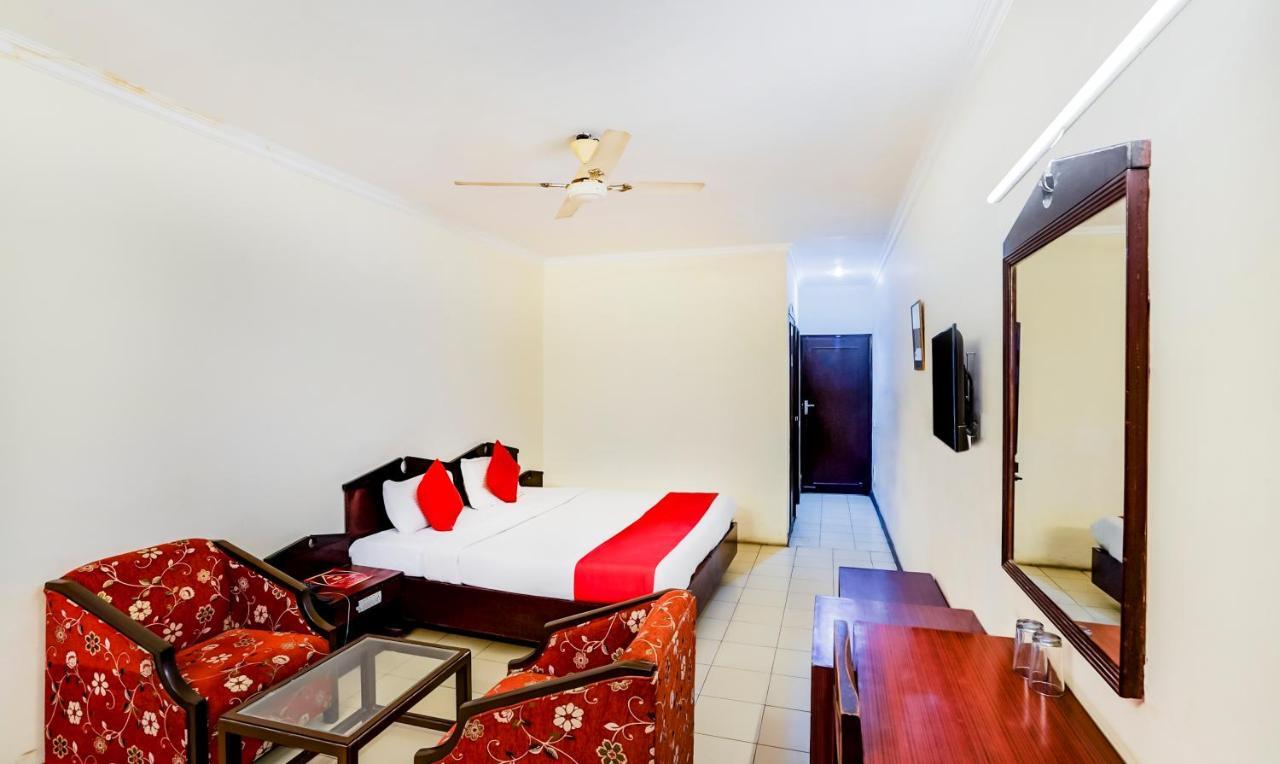 Hotel Oscar Regency Panchkula Zewnętrze zdjęcie