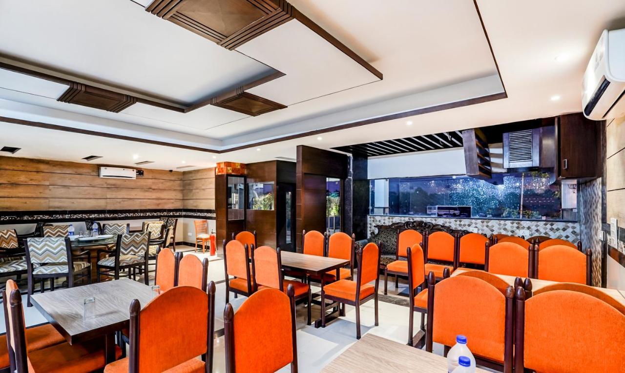 Hotel Oscar Regency Panchkula Zewnętrze zdjęcie